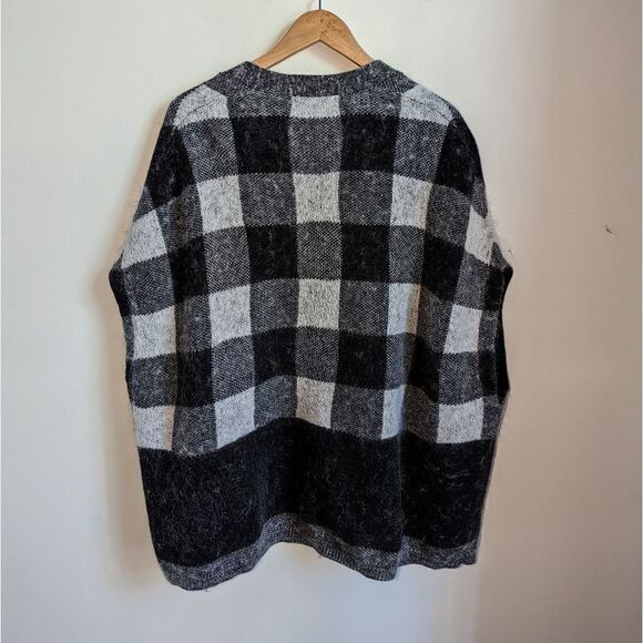 𝅺BANANA REPUBLIC Buffalo Check Black & White Wool Sweater/Cape Cardigan S… - Picture 11 of 12